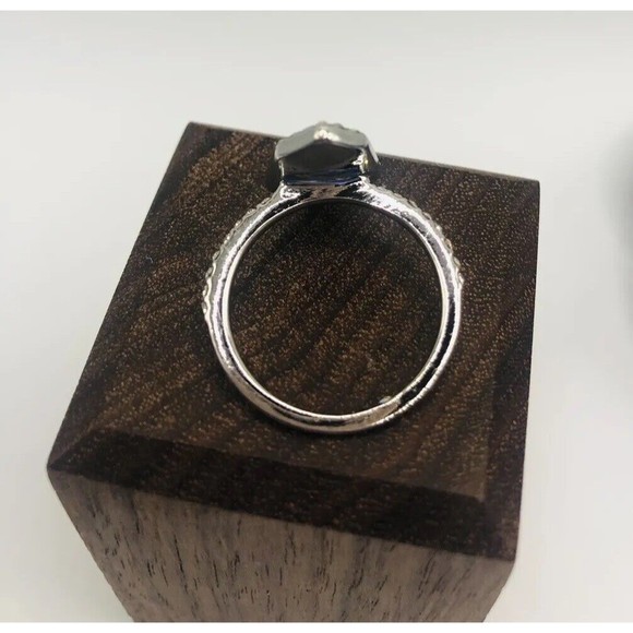 Chloe and Isabel Modern Mosaic Ring - Size 7 ~Signed - Picture 8 of 12